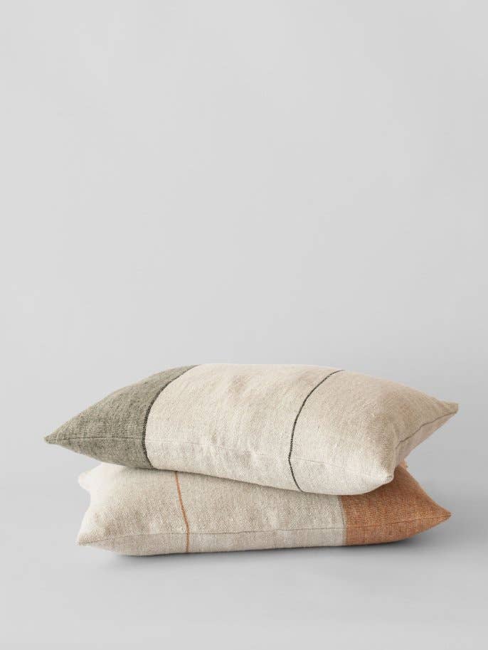 Adrian Lumbar Throw Pillow - Spice