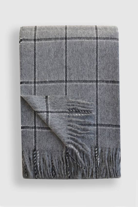 Stowe Throw