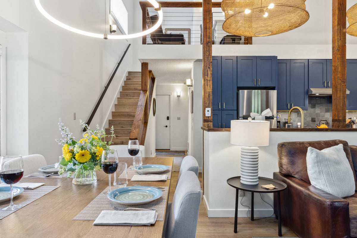 Contact – In Place Home