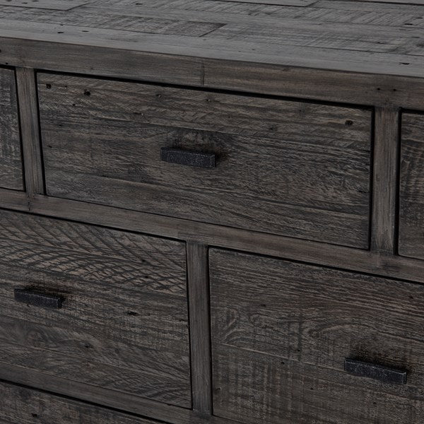 Caminito 7-Drawer Dresser