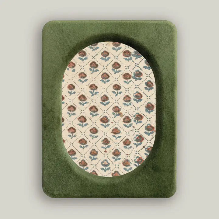 Framed Antique Prints and Photo Frames